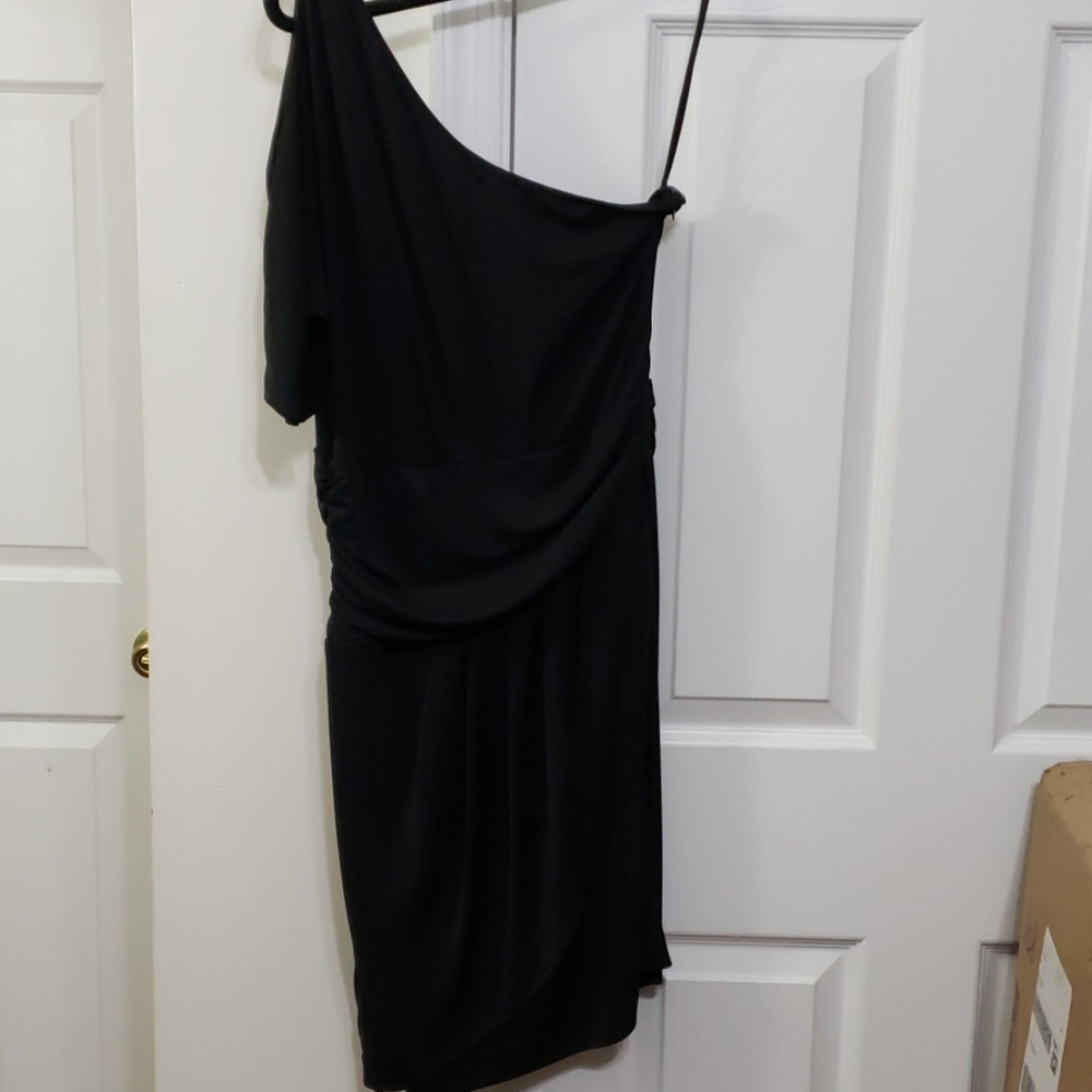 Cynthia steffe black one shoulder 8 dress